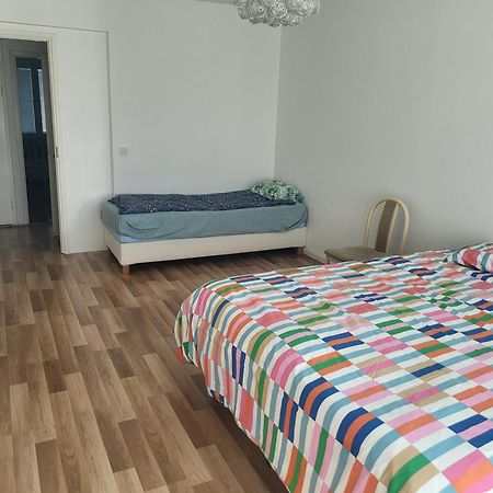 Puotilan Rose Apartment เฮลซิงกิ ภายนอก รูปภาพ